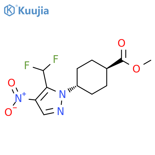 methyl trans-4-[5-(difluoromethyl)-4-nitro-pyrazol-1-yl]cyclohexanecarboxylate structure